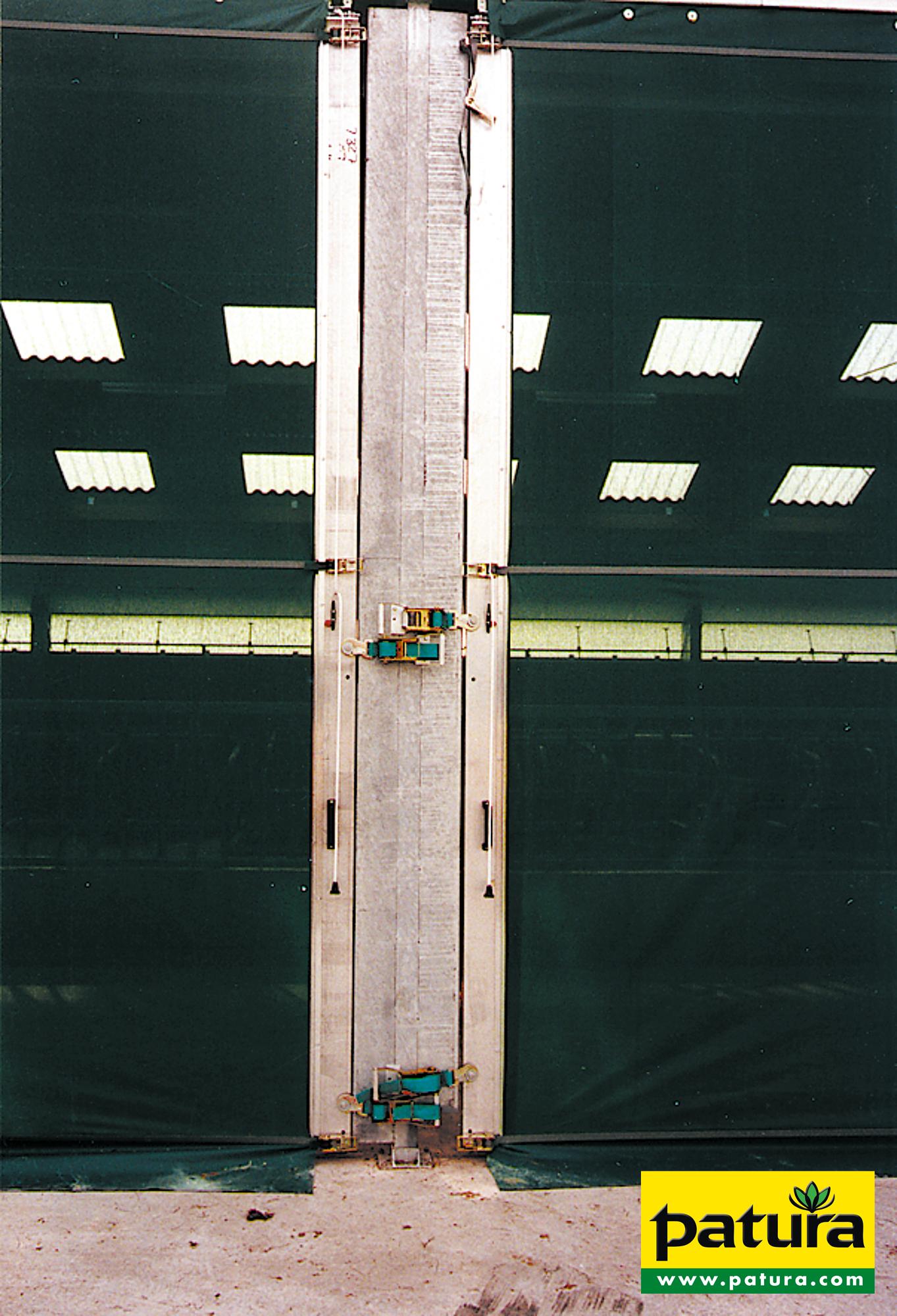 Photo de 2ème poteau coulissant pour rideau jusqu'à 3 m de haut